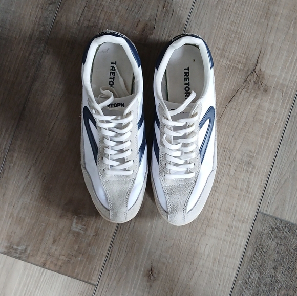 Tretorn Rawlins Sneakers in White and dark Blue. Size 7 - Picture 3 of 9